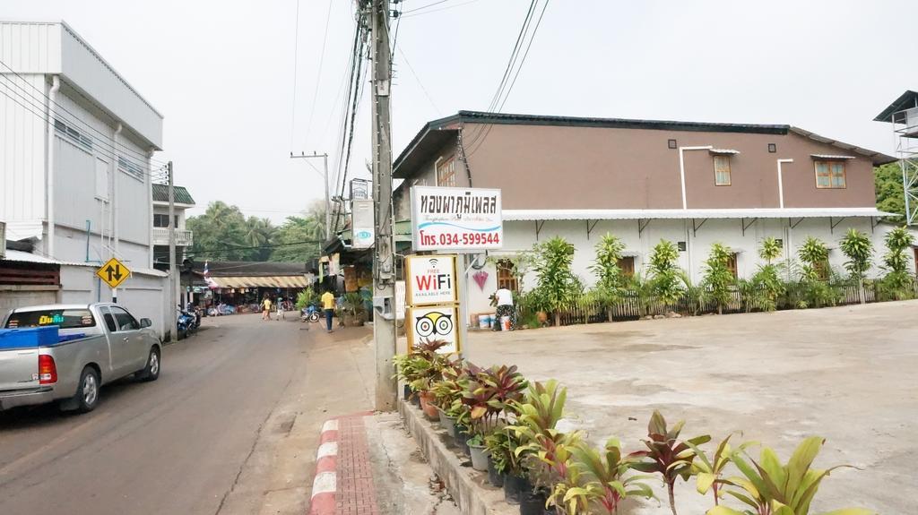 Thongphaphum Place Exterior foto